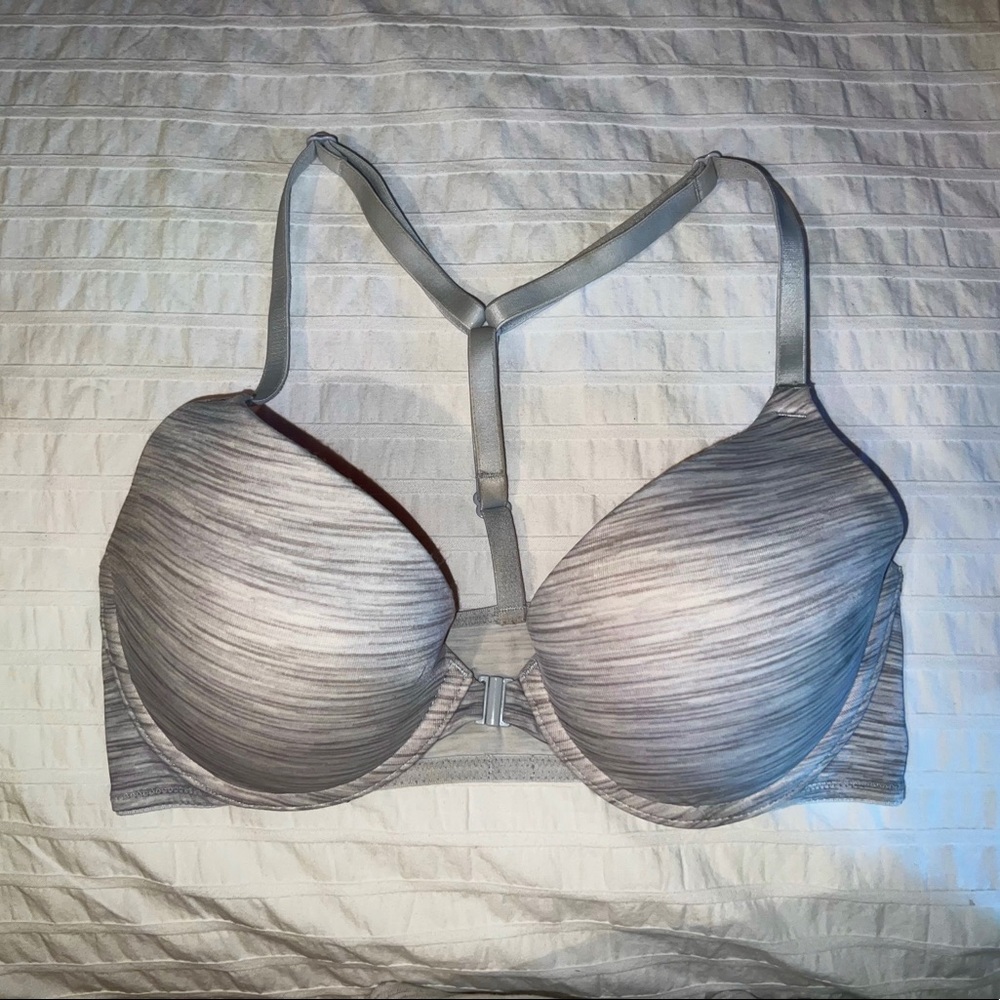 PINK Victoria’s Secret Gray T-shirt Racerback Push-up Bra